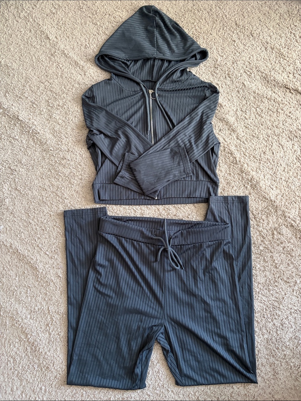 Discovery Black Ribbed Hoodie & Drawstring Pants Set